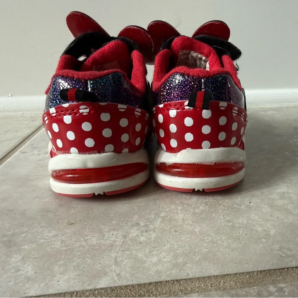 Disney Minnie Mouse Light Up Sneakers
